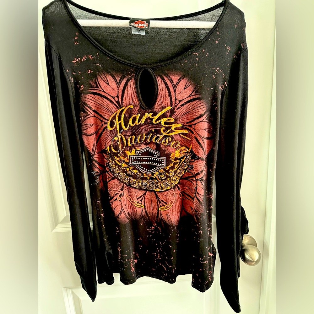 Authentic Harley long sleeve knit top